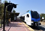 Eastbound Metrolink Arrow train at Redlands ESRI Station 